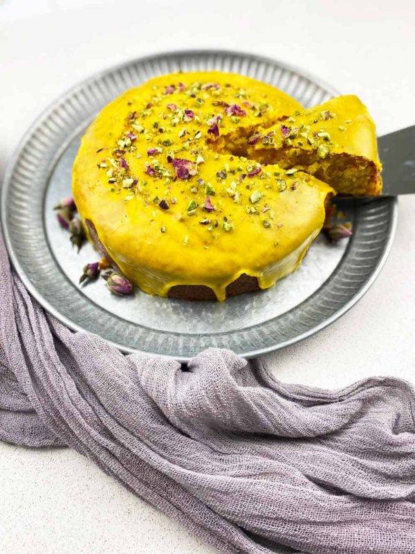 Saffron Persian love Cake