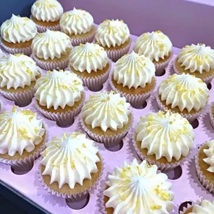 Mini lemon Cupcake